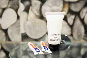 Pacific Bay Grand Suites