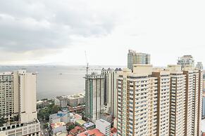 Pacific Bay Grand Suites