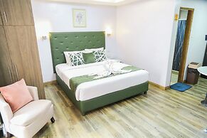 Pacific Bay Grand Suites