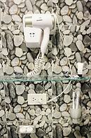 Pacific Bay Grand Suites