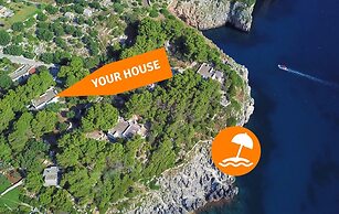 Cst002d in Castro With 5 Bedrooms and 4 Bathrooms