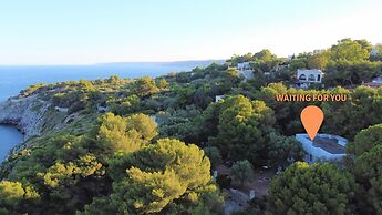 Cst002d in Castro With 5 Bedrooms and 4 Bathrooms