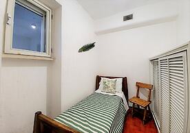 Cst002d in Castro With 5 Bedrooms and 4 Bathrooms