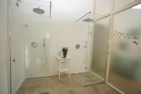 Pat016 in Pat With 8 Bedrooms and 8 Bathrooms