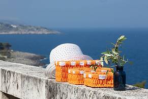 And001 in Andrano With 4 Bedrooms and 2 Bathrooms