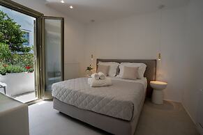 Ultimate Luxury Paradise Villa In Paros