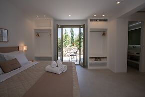 Ultimate Luxury Paradise Villa In Paros