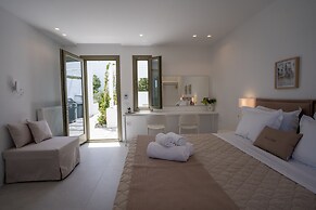 Ultimate Luxury Paradise Villa In Paros