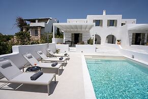 Ultimate Luxury Paradise Villa In Paros