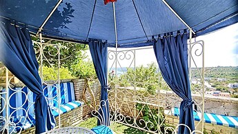 Cst004 in Castro With 3 Bedrooms and 2 Bathrooms