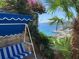 Cst004 in Castro With 3 Bedrooms and 2 Bathrooms