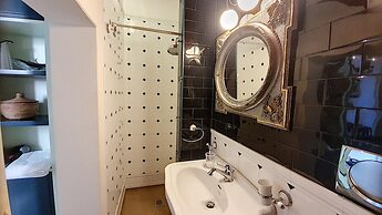 Cst004 in Castro With 3 Bedrooms and 2 Bathrooms