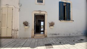 Cst004 in Castro With 3 Bedrooms and 2 Bathrooms