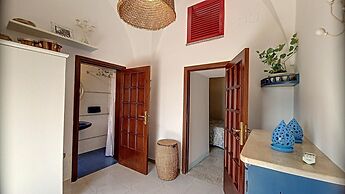 Cst004 in Castro With 3 Bedrooms and 2 Bathrooms