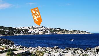 Cst004 in Castro With 3 Bedrooms and 2 Bathrooms