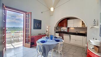 Cst004 in Castro With 3 Bedrooms and 2 Bathrooms