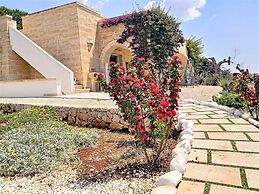 Pat021 in Pat With 3 Bedrooms and 3 Bathrooms