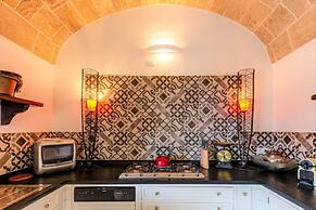 Pat021 in Pat With 3 Bedrooms and 3 Bathrooms