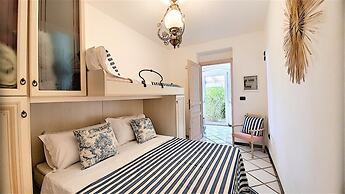 Dis003 in Marittima With 3 Bedrooms and 1 Bathrooms