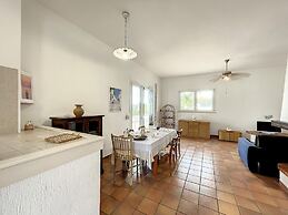 Sal003 in Pescoluse With 2 Bedrooms and 2 Bathrooms