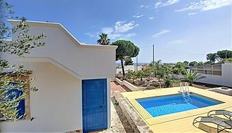 Sal003 in Pescoluse With 2 Bedrooms and 2 Bathrooms