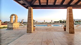 Sal011 in Salve With 2 Bedrooms and 1 Bathrooms