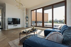 Magnificent Sarmacka by Renters Prestige