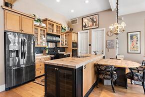 8 Mizzenmast Court at The Sea Pines Resort