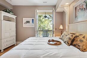 8 Mizzenmast Court at The Sea Pines Resort