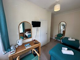 Mackay's Spa Lodge Hotel