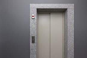 Apartment Czerniakowska by Renters