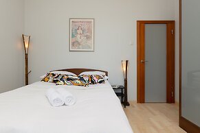 Apartment Czerniakowska by Renters