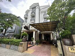 Capital O 1183 Villa Le Na