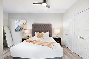 Exquisite 4 BR Condo in New Orleans