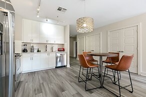 Exquisite 4 BR Condo in New Orleans