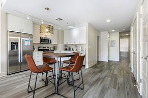 Exquisite 4 BR Condo in New Orleans