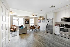 Exquisite 4 BR Condo in New Orleans