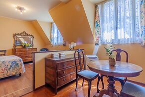 Gothic Apartments by Wonderful Italy - 1st-floor Studio 1