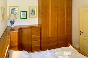 Seafront apartment in Gozo, Marsalforn