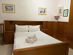 Seafront apartment in Gozo, Marsalforn