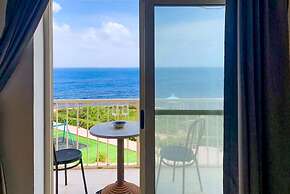 Seafront apartment in Gozo, Marsalforn