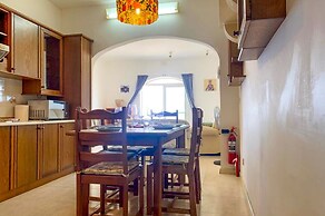 Seafront apartment in Gozo, Marsalforn