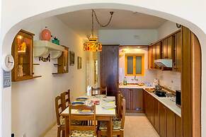 Seafront apartment in Gozo, Marsalforn