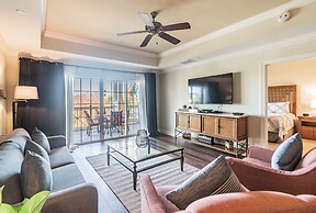 Reunion. 5 Heated Pools. Slps 8