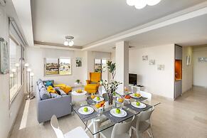 Mackenzie Eftyhia Beachfront Suite