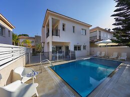 Villa Michelle 2 in Protaras