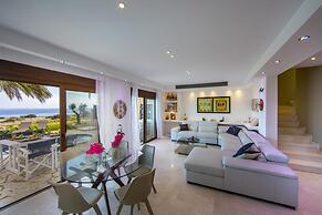 El Greco Seafront Villa