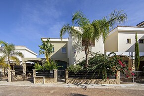 El Greco Seafront Villa