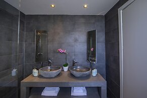 El Greco Seafront Villa