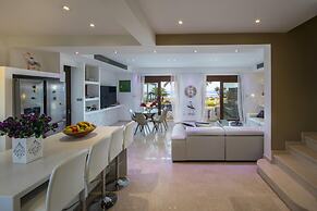 El Greco Seafront Villa